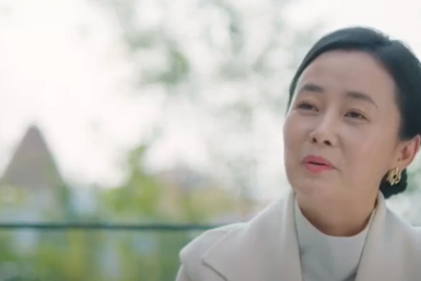 Yêu Đương Đi Mùa Hè tập 20: Vừa mới được cầu hôn, Hạ Thiên đã muốn 'chạy dài' khi gặp mẹ của Quan Tân - Ảnh 2